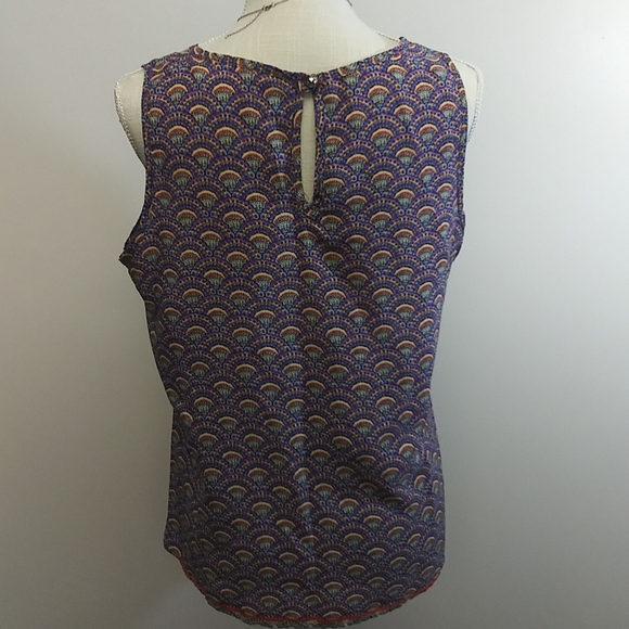 Francesca's Sleeveless Purple Scalloped Blouse - Picture 9 of 10